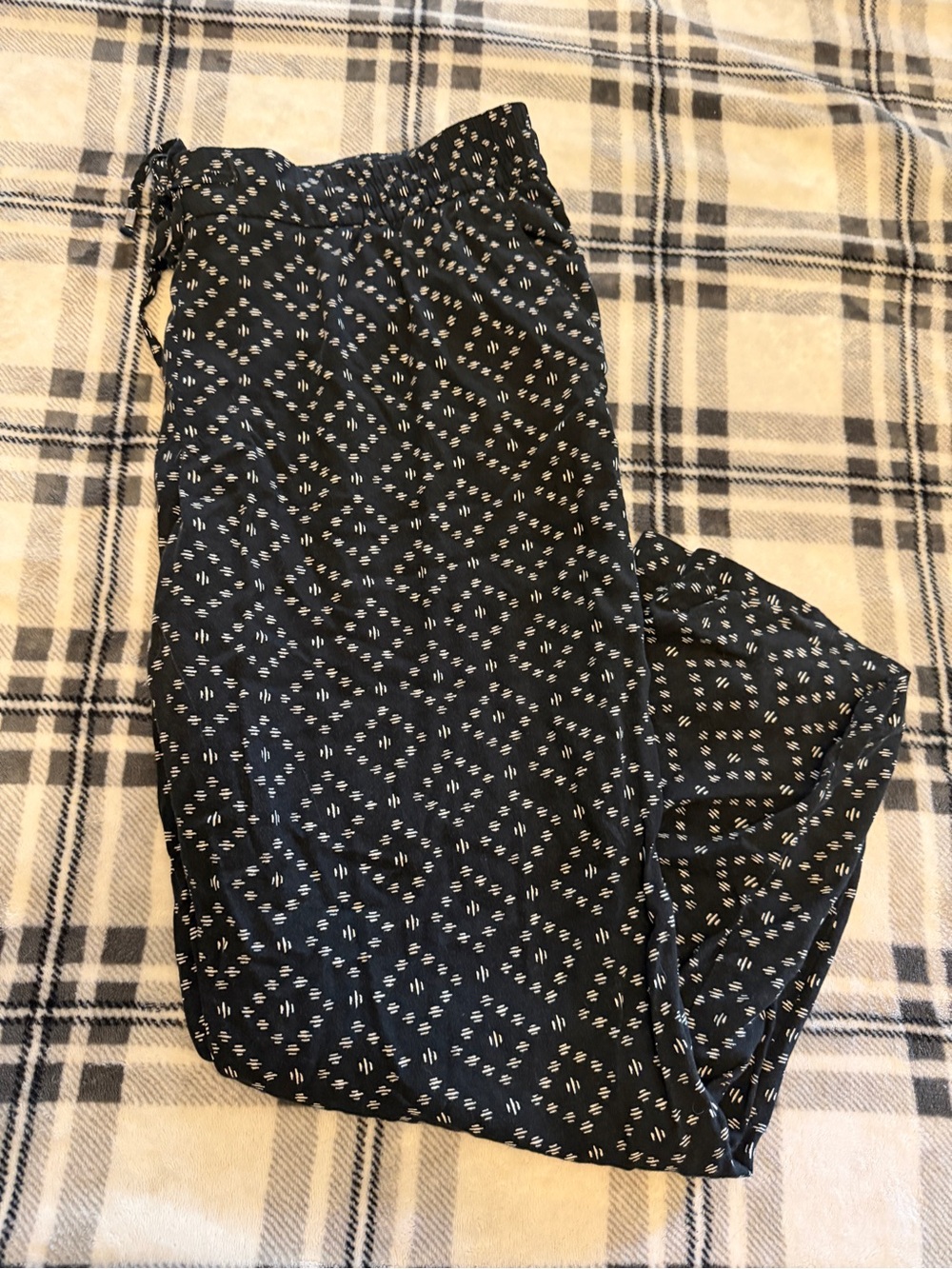 Black & White Patterned Soft Pants from Old Navy